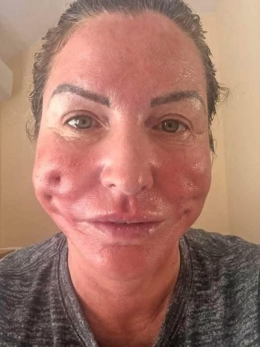 SOTD – Woman who was looking for a boyfriend in the internet chats ended up being! See more