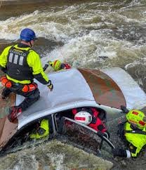 SOTD – Family found in car in river they were with their m! See details